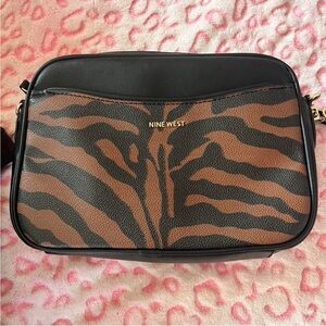 nine west crossbody bag